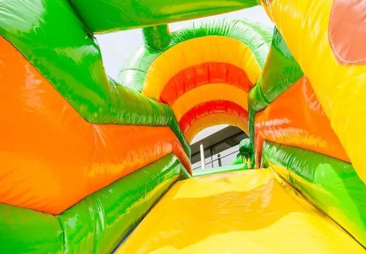 Springkussen Huren | Safari |  5,5 m x 5,0 m x 3,7 m | Geschikt Voor 12 Personen - Jump Express